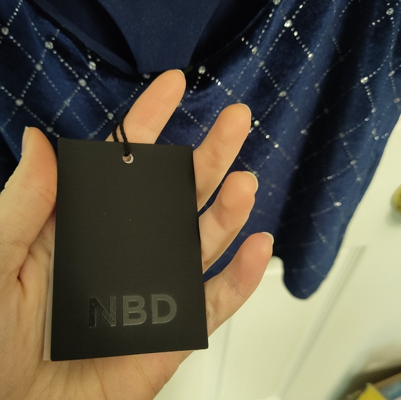 BNWT NBD Calista Dress in Navy - Picture 5 of 6